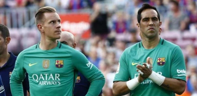 Ter Stegen dính chấn thương dài hạn, thủ môn giải nghệ sẵn sàng tái xuất giúp Barca - Ảnh 1.