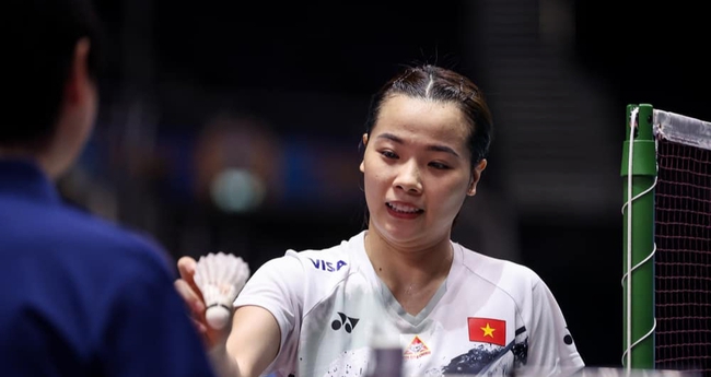 Thuỳ Linh đánh bại tay vợt Trung Quốc, cùng Đức Phát vào tứ kết Vietnam Open 2024 - Ảnh 1.