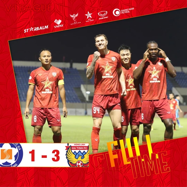 Cựu sao CAHN lập hat-trick, CLB miền Trung toàn thắng hai vòng đấu, đua vô địch V-League cùng HAGL  - Ảnh 1.